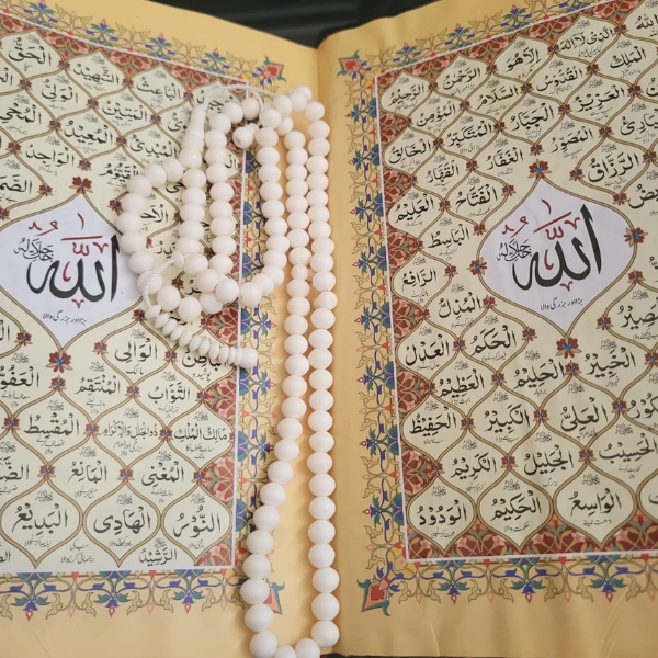 Camel Bone Tasbih – Large 4mm Round Beads (Heritage Style)